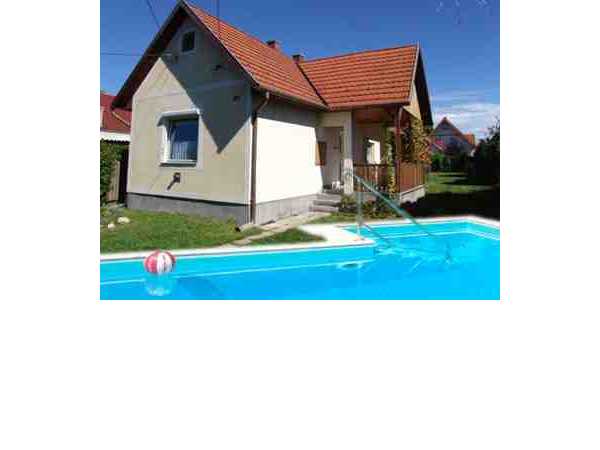 Ferienhaus Mittelgrosses Ferienhaus mit Pool, Siofok, Plattensee - Südufer, Plattensee, Ungarn, Bild 1