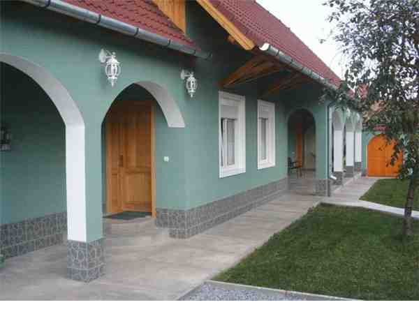 Ferienhaus 'Villa Paul  Schäßburg' im Ort Albesti (Weisskirch)