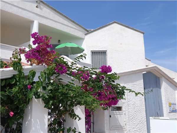 Ferienwohnung 'Meerblick-Ferienwohnung Casa Gino Apulien' im Ort San Pietro in Bevagna