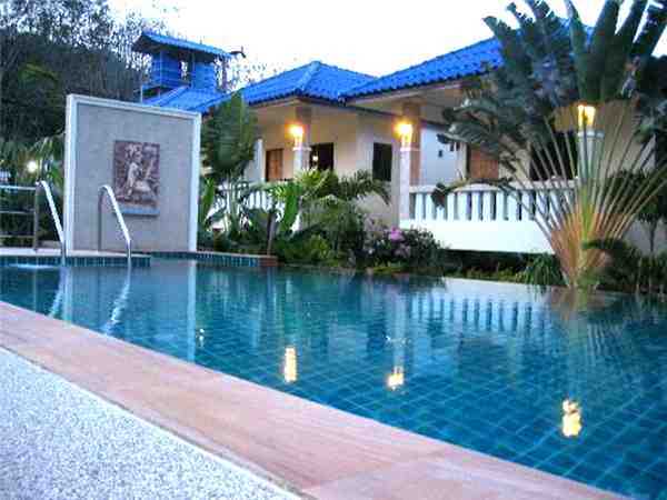 Ferienhaus 'Resort Naya Bungalow' im Ort Nai Harn