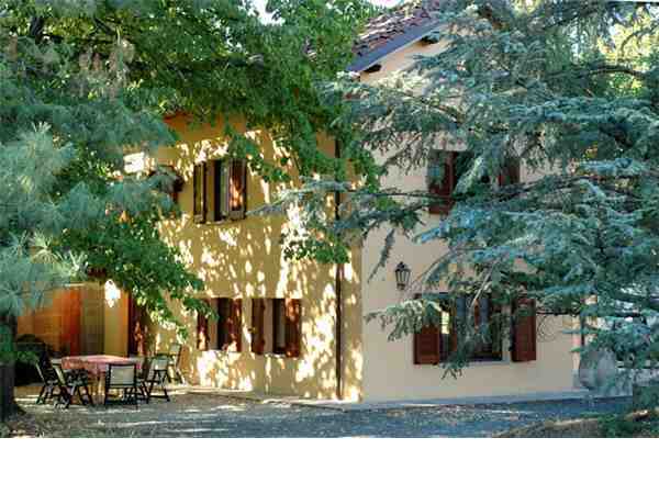 Ferienhaus 'Villa Schella - Casa delle Rose' im Ort Ovada