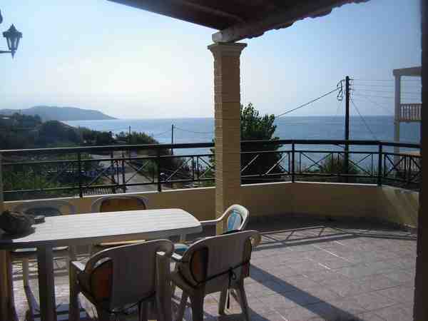 Ferienwohnung 'Pantelis' im Ort Bucht Agios Georgios