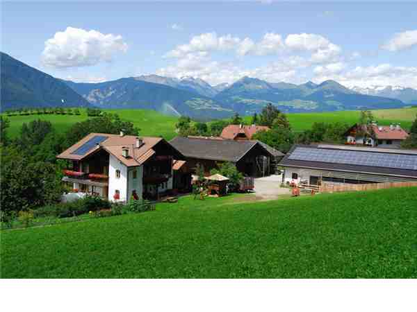Ferienwohnung 'Huber zu Dorf - Bauernhof' im Ort Brixen