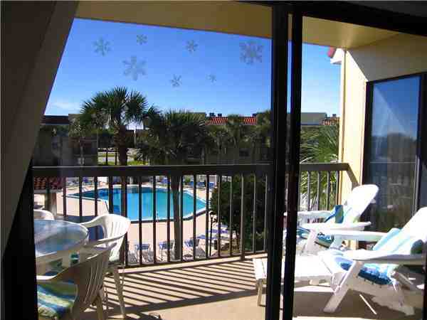 Ferienwohnung 'Ocean Village Club - J32 Pool View' im Ort St. Augustine Beach
