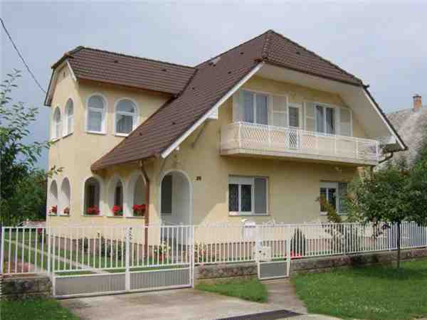 Ferienhaus 'Apartments mit Klimaanlage, WLAN in Balatonboglár' im Ort Balatonboglar