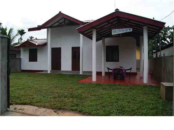 Ferienhaus 'House Manisha' im Ort Waskaduwa