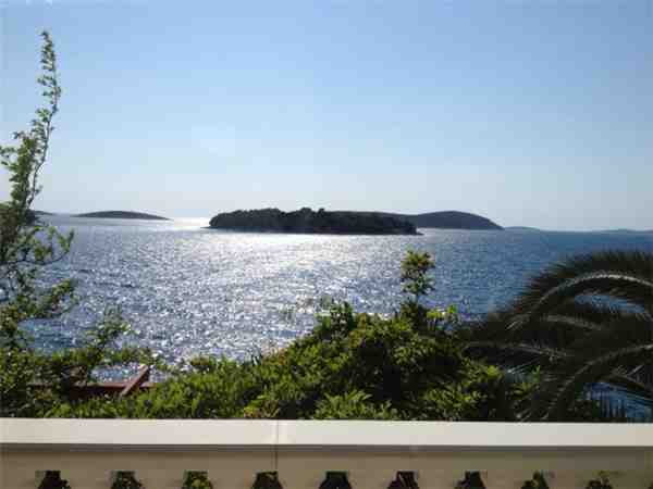 Ferienwohnung Villa Nell - Ferienwohnung Lavender, Maslinica, Insel Solta, Dalmatien, Kroatien, Bild 2