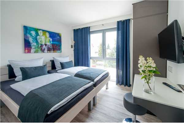 Ferienwohnung 'Luxus-Aufenthalt für große Familien und Gruppen - Apartmenthaus Horster Bensheim Bergstraße' im Ort Bensheim