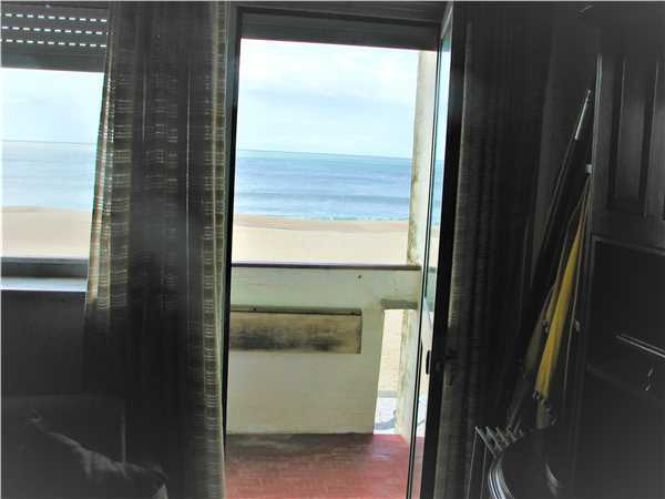 Ferienwohnung Appartement direkt am Strand, Nazaré, Costa de Prata, Zentral-Portugal, Portugal, Bild 6