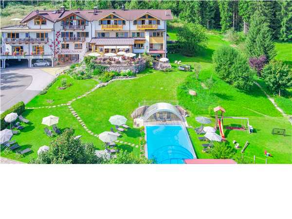 Ferienhaus Chalet Villa Rosa im Gartenhotel Rosenhof bei Kitzbühel, Oberndorf bei Kitzbühel, Kitzbüheler Alpen, Tirol, Österreich, Bild 2